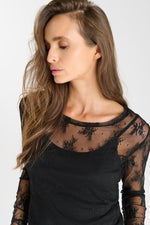 Cargar imagen en el visor de la galería, -Camiseta SOPHIE Black
