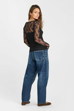 Cargar imagen en el visor de la galería, -Camiseta SOPHIE Black
