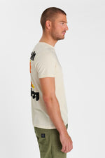 Cargar imagen en el visor de la galería, -Camiseta NESSUND Cream
