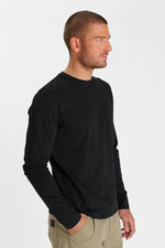Cargar imagen en el visor de la galería, -Camiseta TOLAS Black

