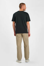 Cargar imagen en el visor de la galería, -Camiseta YONAS Black
