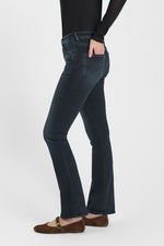 Cargar imagen en el visor de la galería, -Jeans Bootcut W5257
