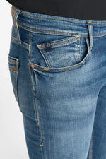 Cargar imagen en el visor de la galería, -Jeans Adjusted  711 W2217
