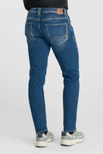 Cargar imagen en el visor de la galería, -Jeans Adjusted Jogg 711 W5245

